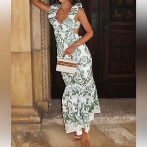 YOJANI BOUTIQUE
Sorrento Dress